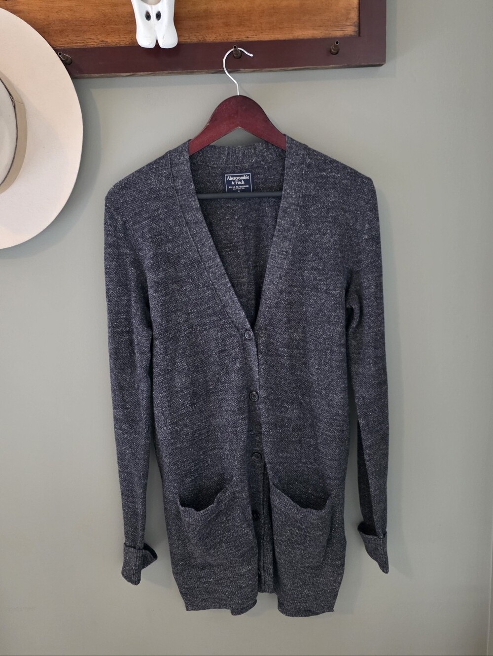 Abercrombie & Fitch Gray Cardigan Grandpacore